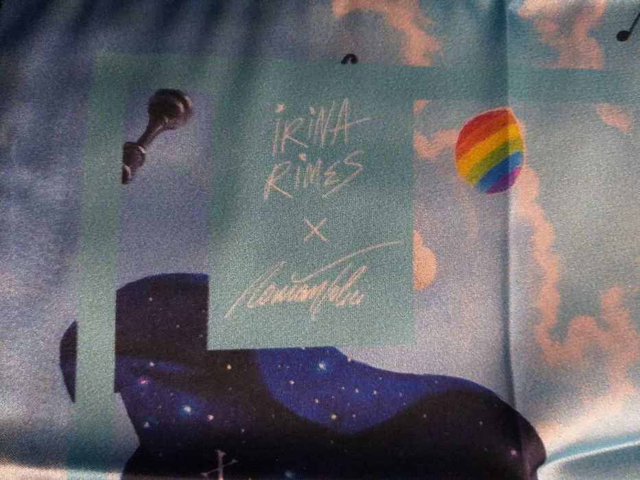 Esarfa / bandana matase editie limitata IQOS & Irina Rimes (noua)