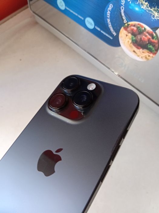 Продам iphone 16 PRO