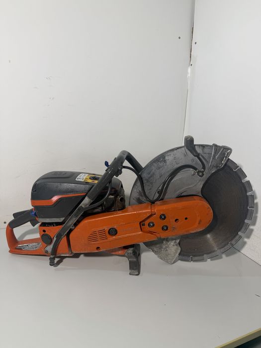 Husqvarna K 970 disc 400 drujba taiat beton