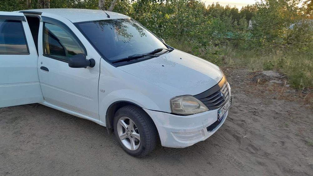 Продам автомобиль Рено Логан