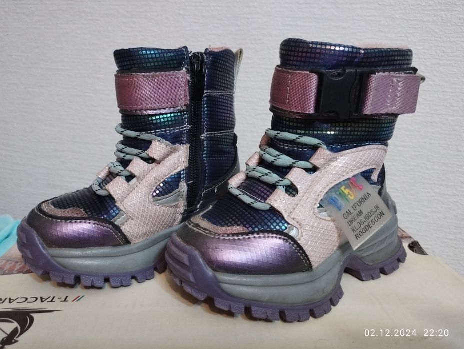 Зимние сапожки на девочку