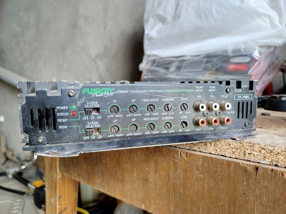 Продам Усилитель