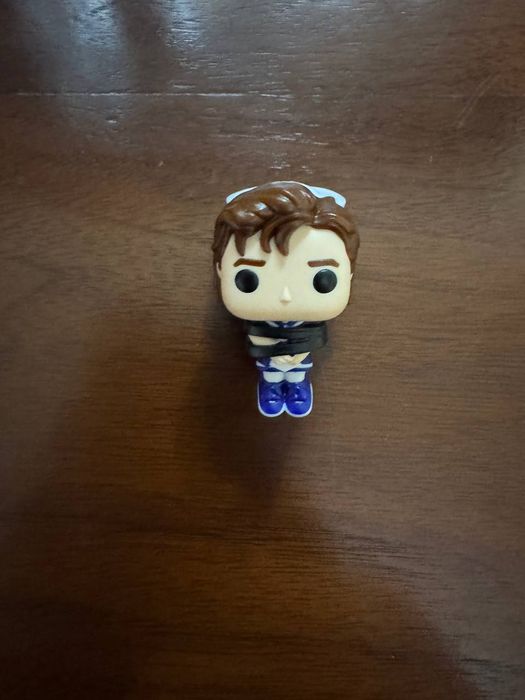 Stranger Things (ОСД) из Kinder joy и Flash DC!