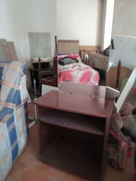 Трюмо зеркальный продается в идеальном состоянии