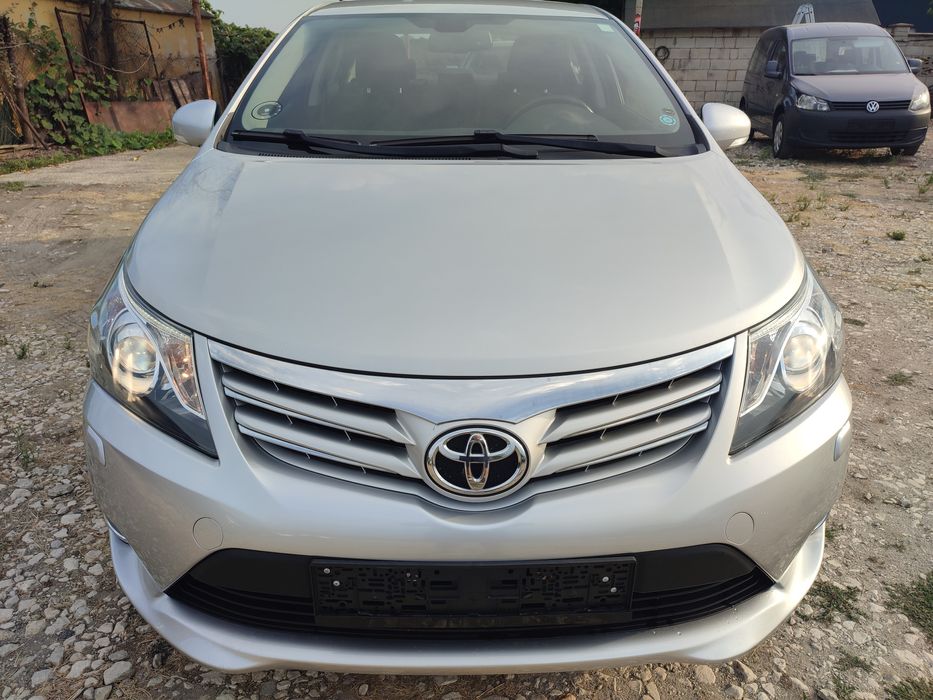 Toyota Avensis 2.0 d navi