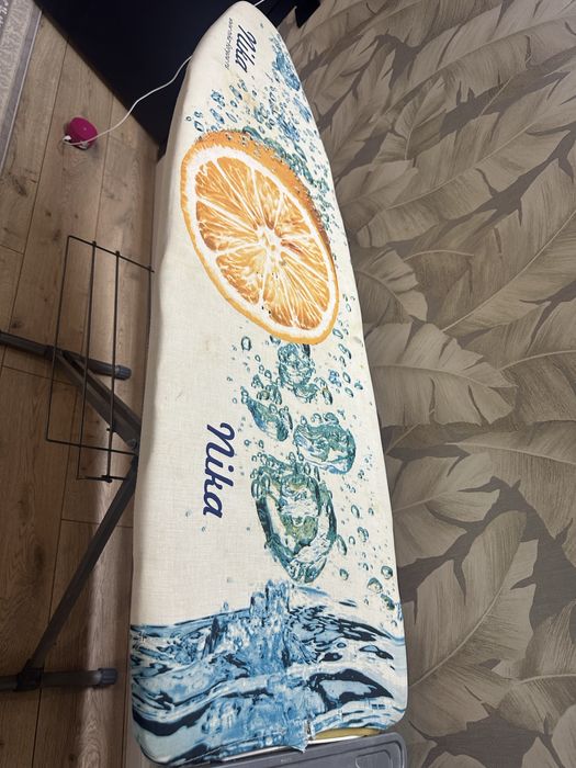 Утюг және гладильная доска