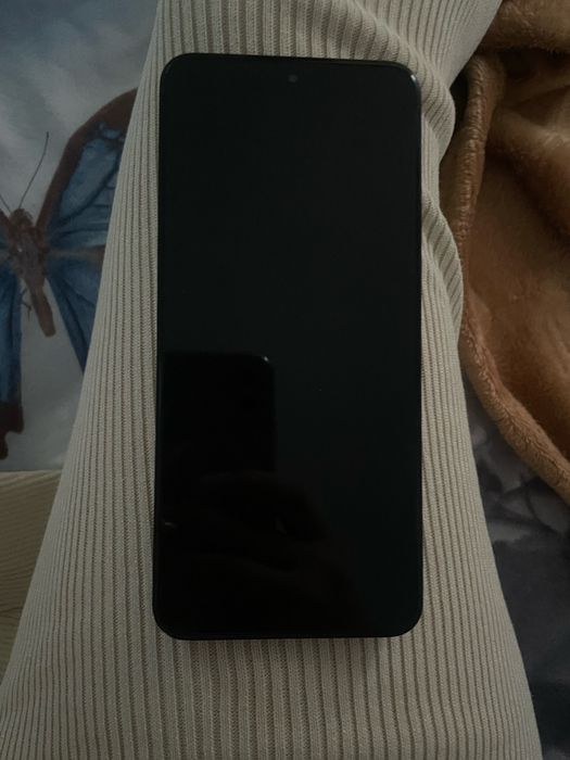 Telefon ! nou Honor 90 lite