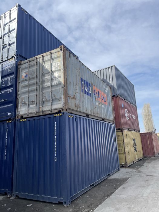 Containere maritime