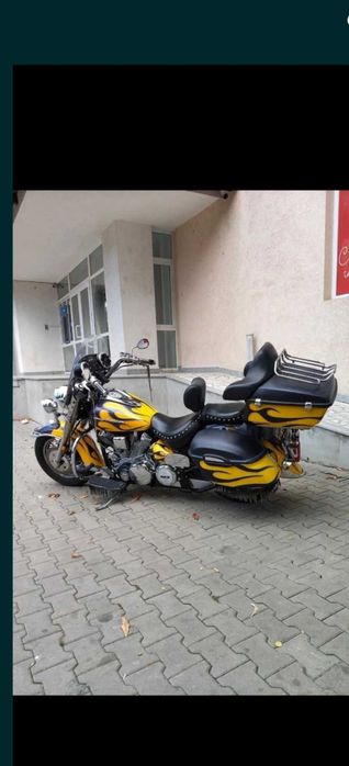 Yamaha road star 1600