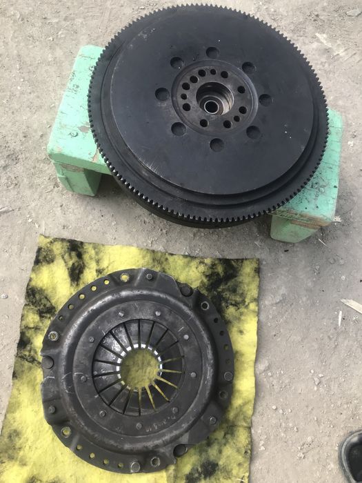 Маховик демперный