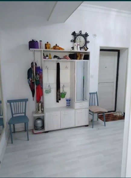 Срочно Продаётся Бобура Новостройка 2/5/5 с мебелью техникой !