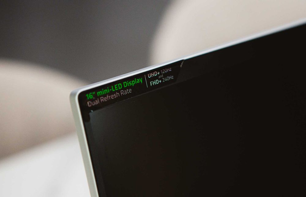 Laptop Gaming Razer RTX 4080