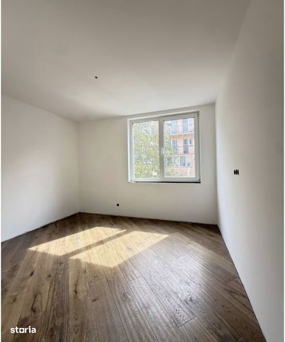 Ap 2 camere 51mp , etaj intermediar,garaj,Floresti, zona Muzeul Apei