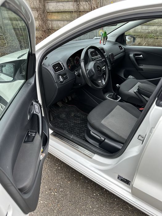 Vând Vw Polo 6R