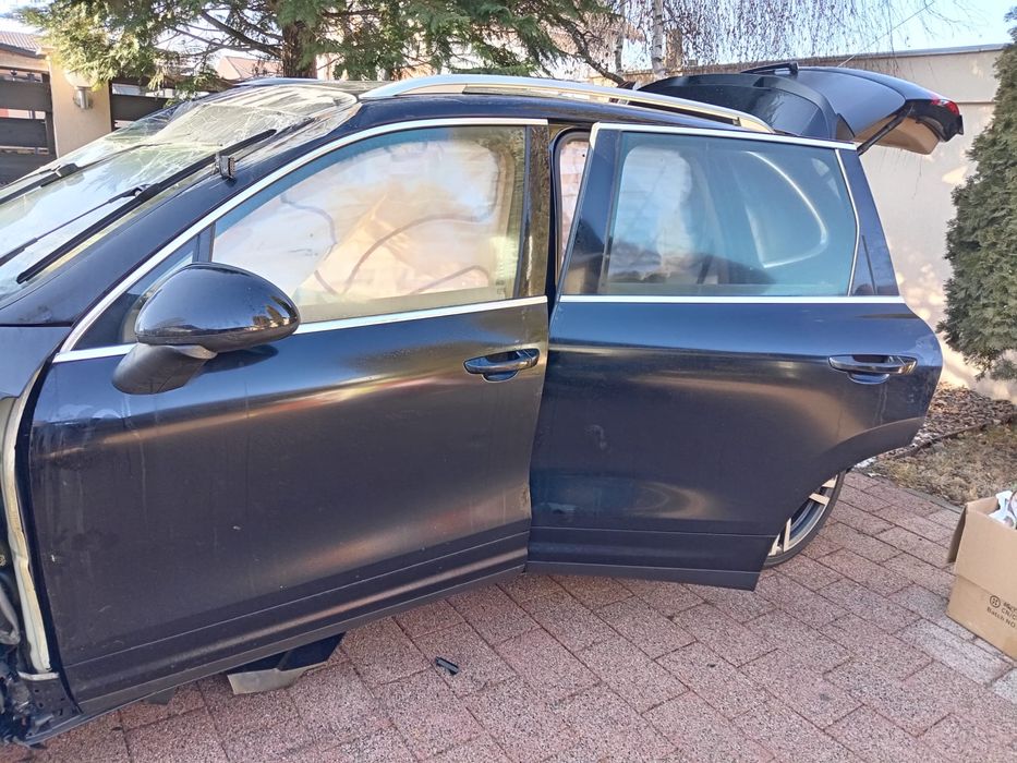 Dezmembrez porsche cayenne 2014 , Cod motor CRC