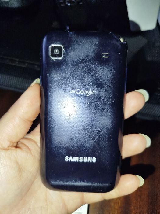 2 телефона за части