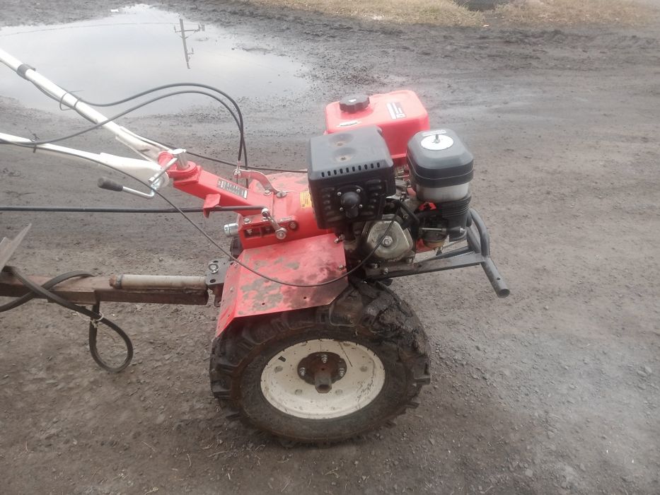 Продам мотоблок 18.5л.с