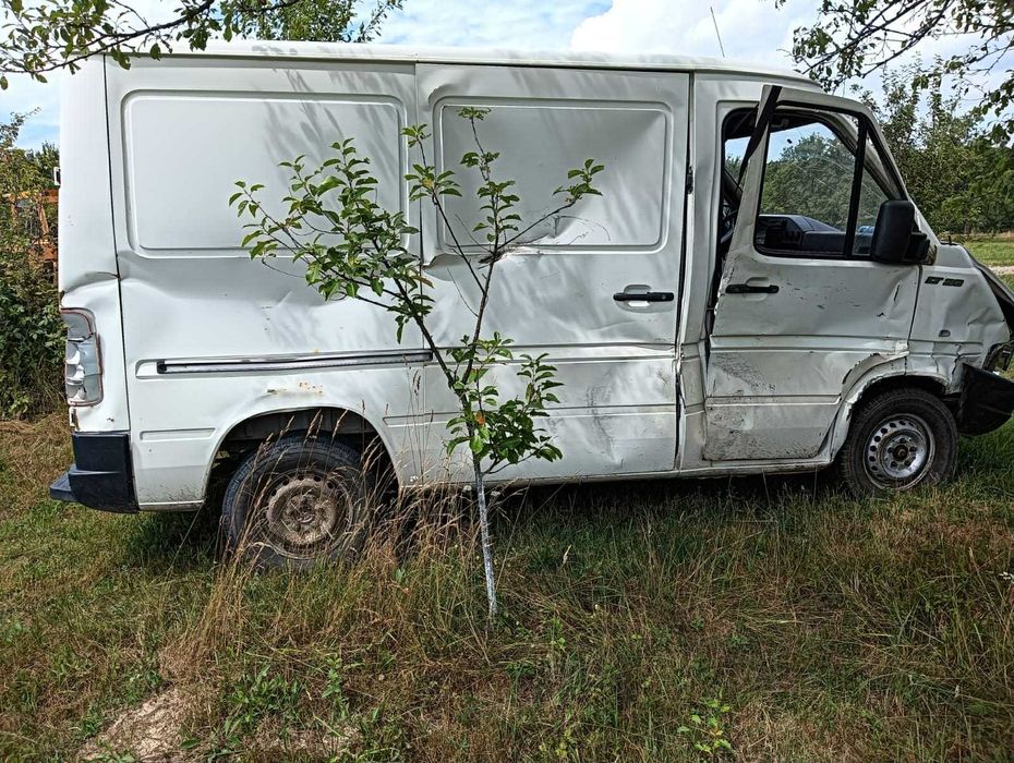 Vand sau dezmembrez Volkswagen LT 28
