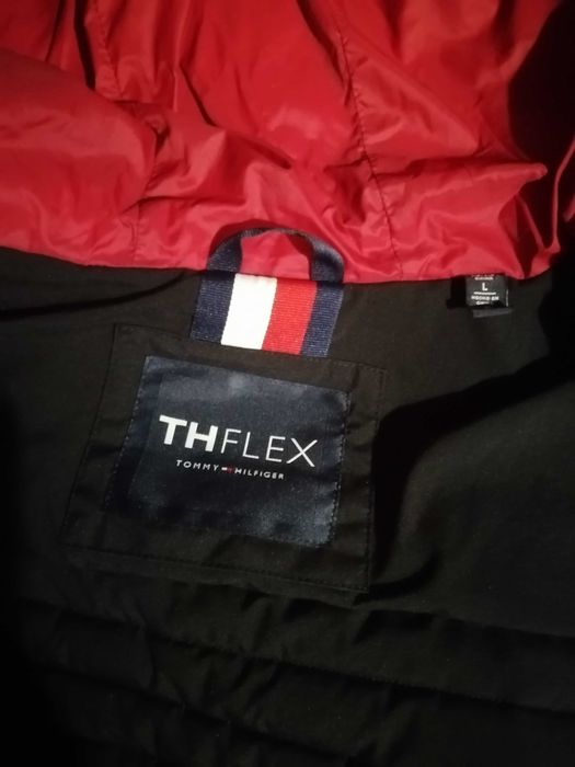 Tommy Hilfiger TH FLEX - Черно зимно яке с качулка, размер L - Оригинал