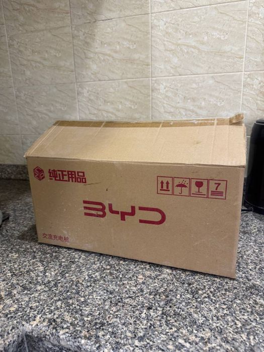 BYD 7 kW original quvvatlash stansiyasi