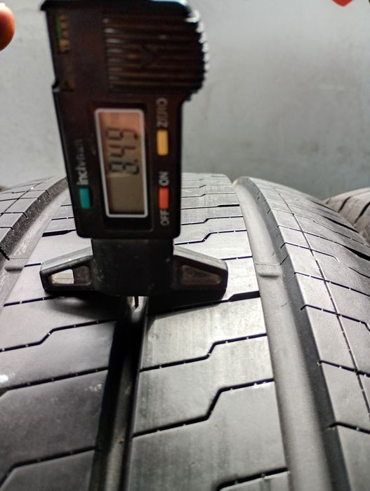 Почти нови 4бр.235/65/16С  Continental VEC dot0523