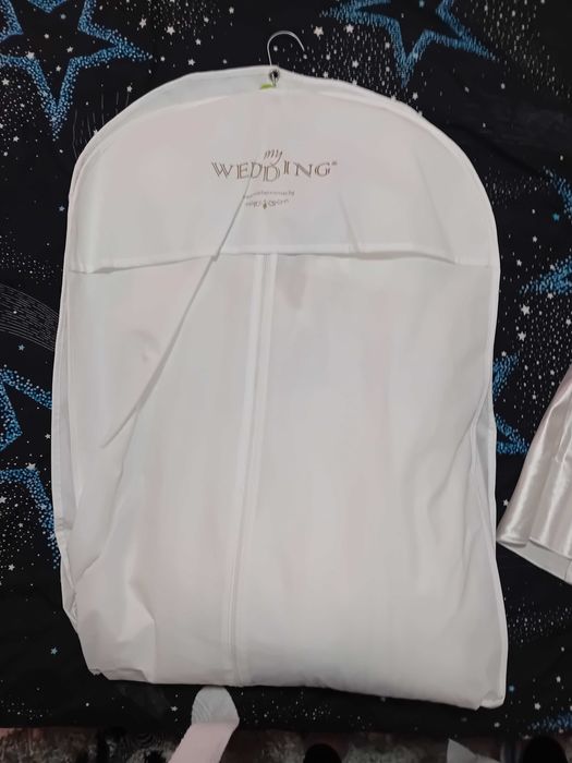 Булченска рокля, като нова + воал + къса парти бяла рокля.