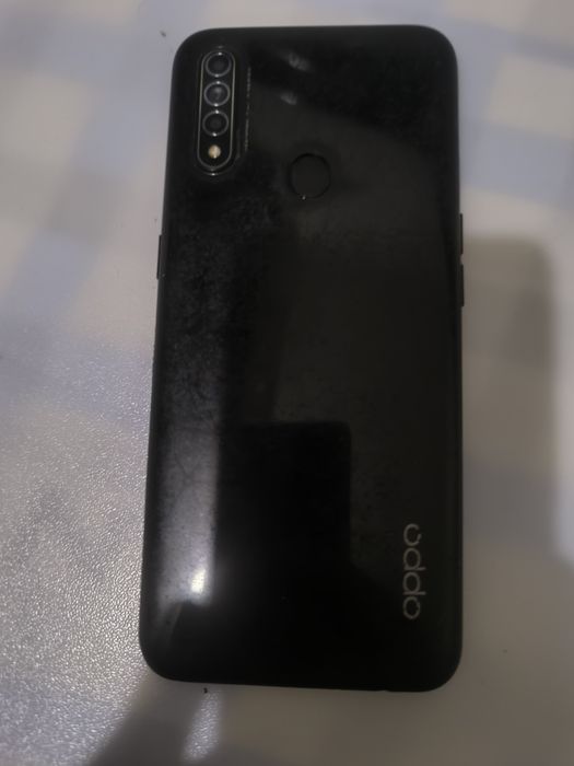 Продам телефон oppo a31
