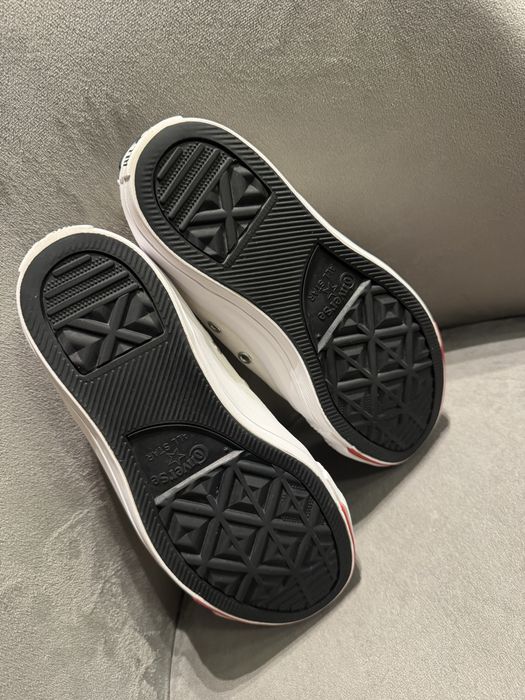 Бели кецове Converse