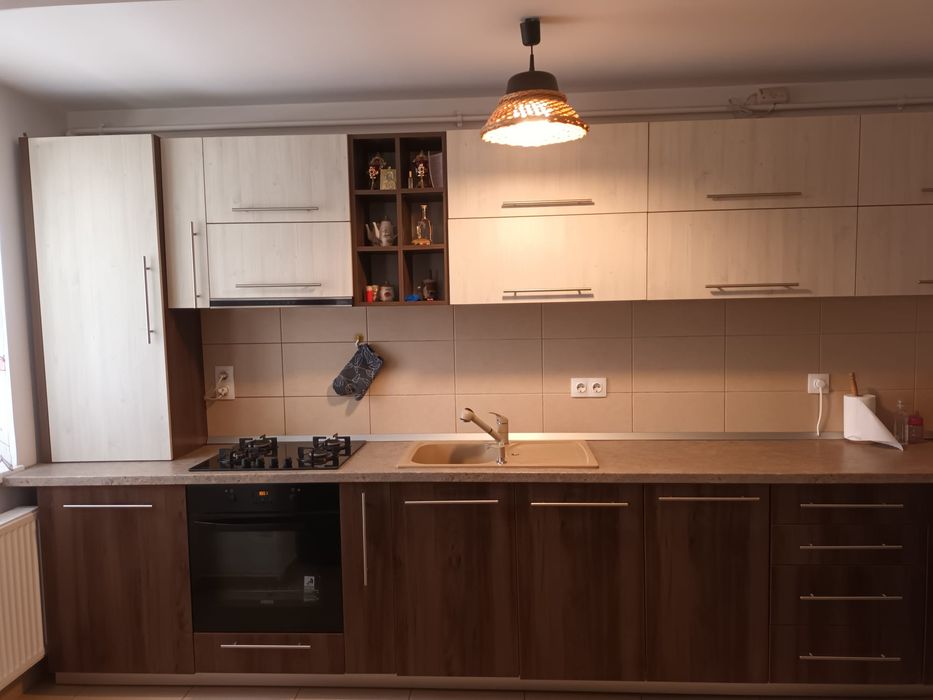 Apartament 4 camere Urban Coresi