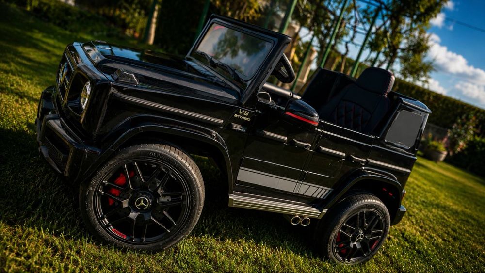 Акумулаторен джип Mercedes Benz G63 с меки гуми и кожена седалка