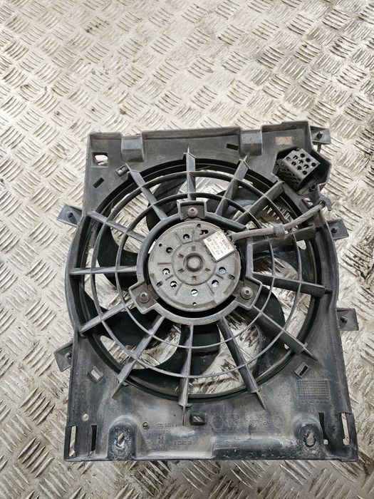 Electroventilator Opel Astra H 1.7 diesel 74KW Z17DTH 2005 0130303960