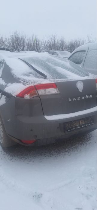 Dezmembrez renault laguna 2008