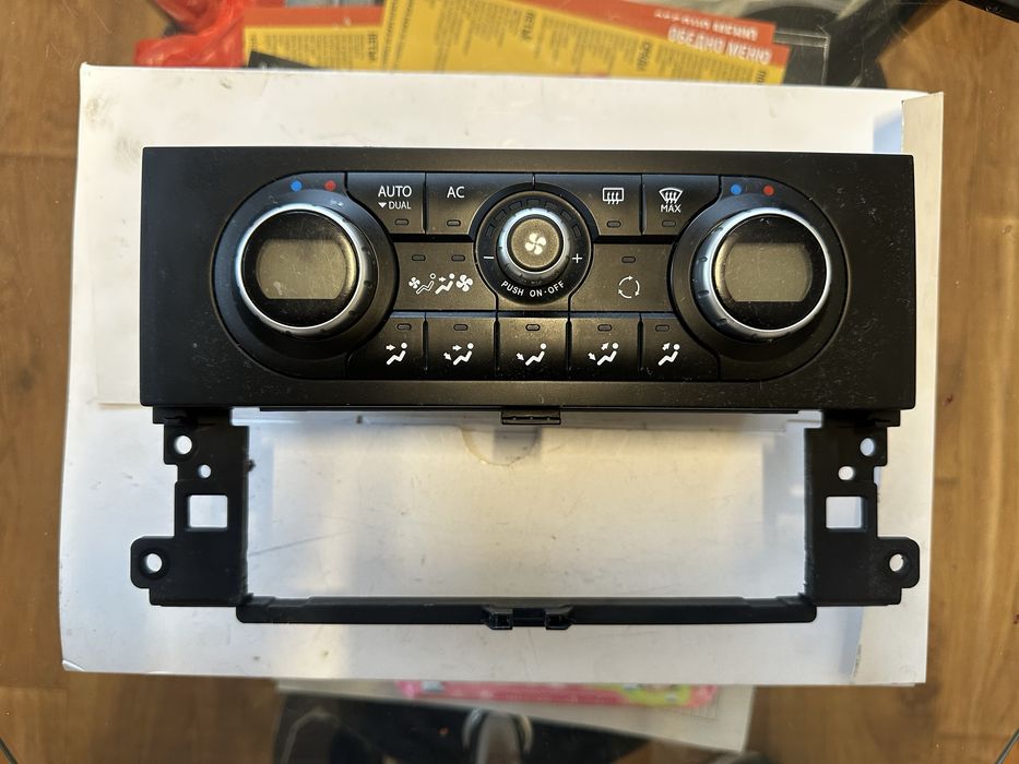 Управление климатроник за Рено Колеос!