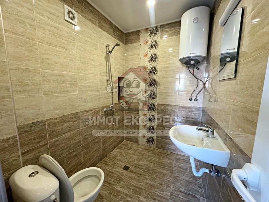 Дава се под наем Тристаен апартамент в Асеновград - 70 кв.м за 209.1 € - Снимка #12