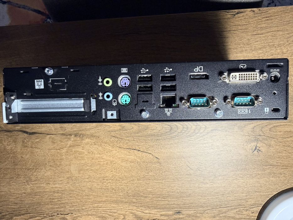 Fujitsu Futro S930 thin client / mini компютър