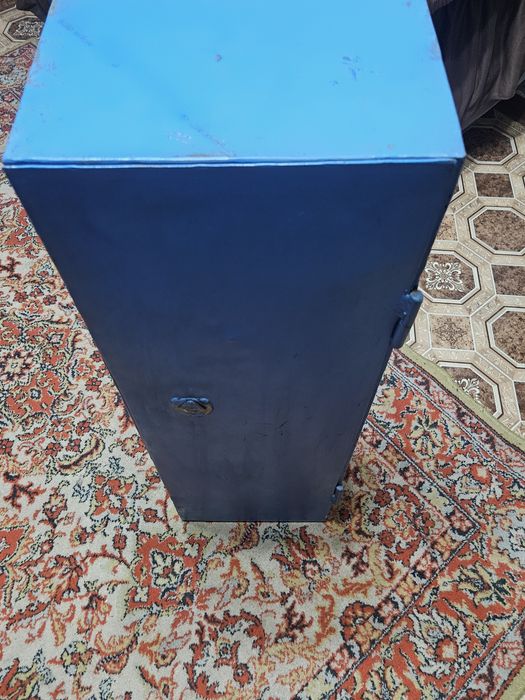 Продам сейф в хорошем состоянии