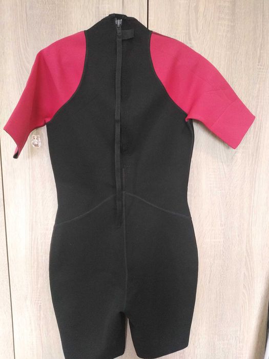 Неопренов костюм