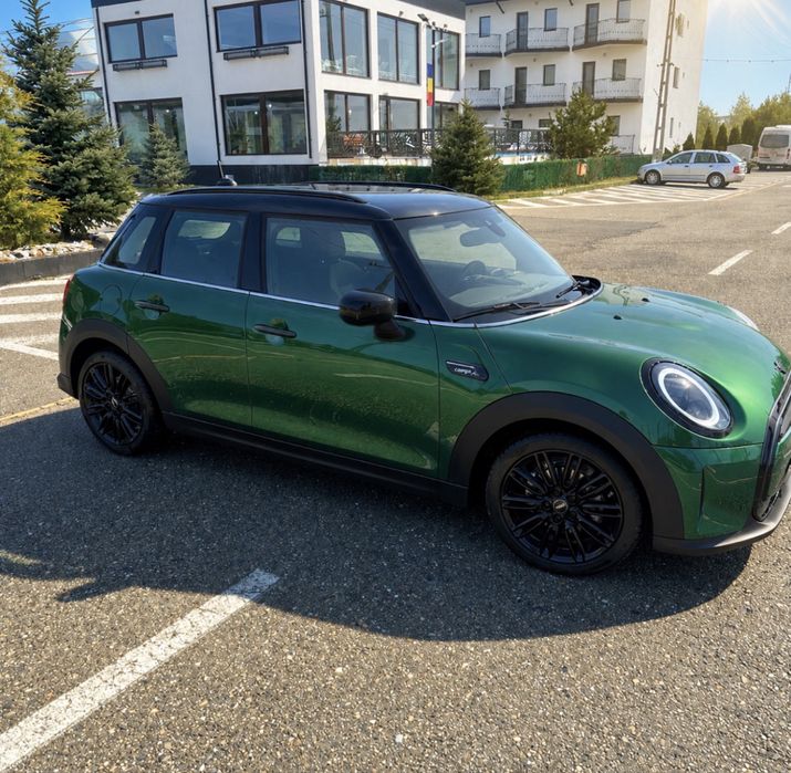 MINI Cooper 2024 — imagine 2