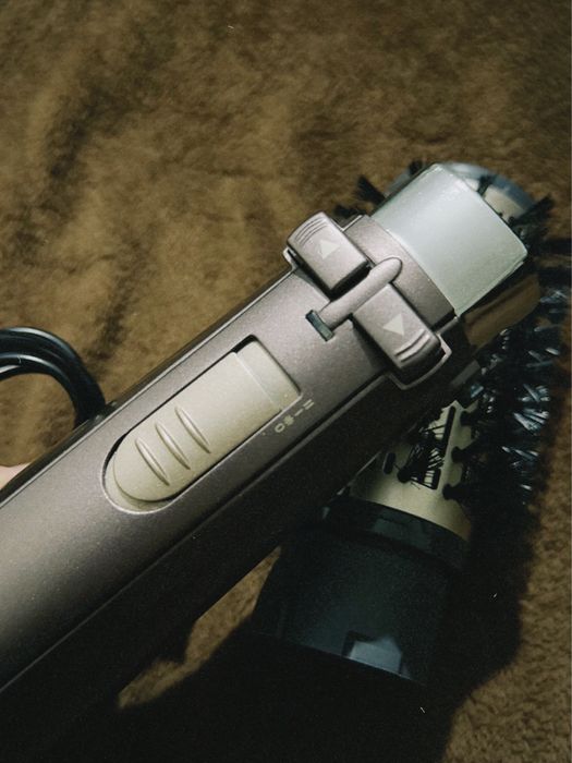 Фен щетка для волос BaByliss AS960E