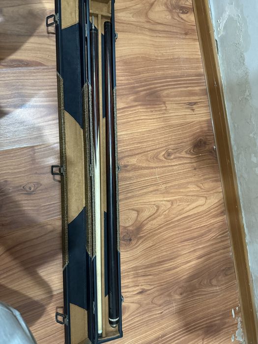 Бильярдный кий продается