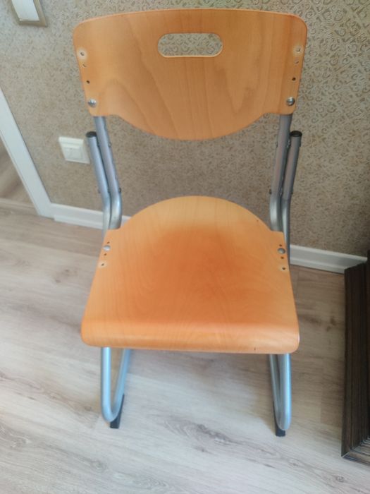 Стул ученический кетлер