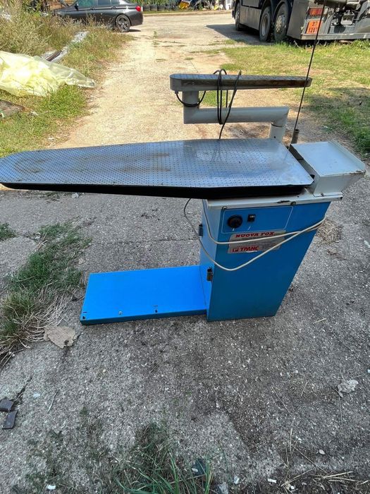 професионална гладачна маса