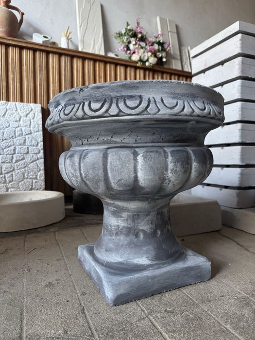 Ghiveci din beton