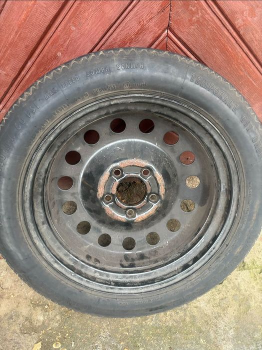 Патерица/резервна гума за бмв