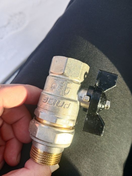 Краны отводы резьбы