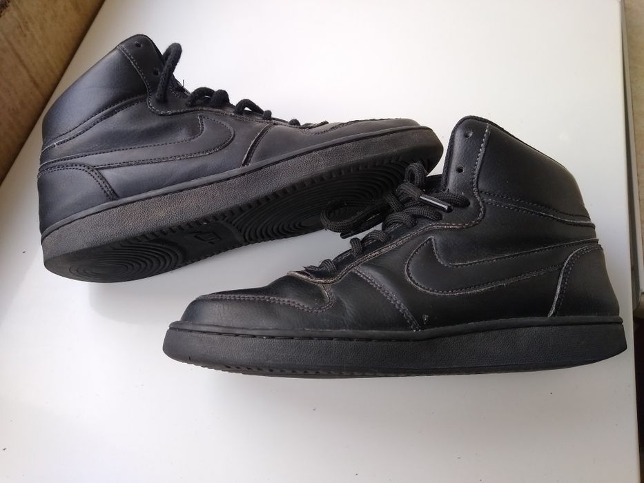 Кожени маратонки Nike