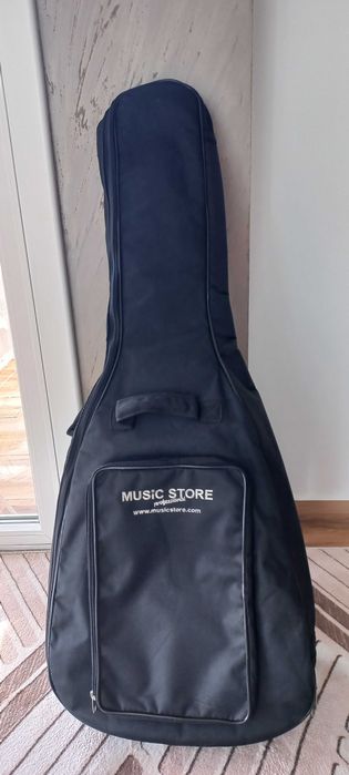 За любителите на фирмата YAMAHA F310-Китара