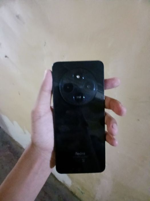 Redmi 14 c в хорошем состоянии