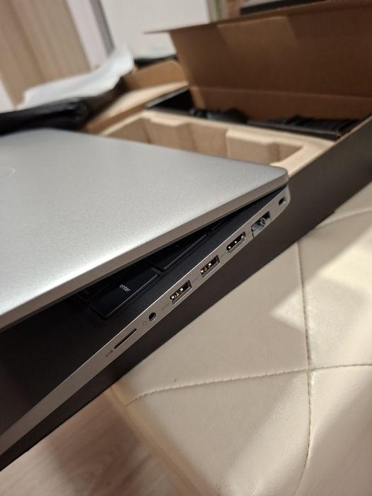 Dell Latitude 5540, 15.6 TOUCH, i7 1365U, 32Gb, 512SSD