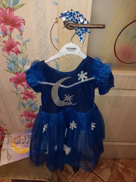 Новогоднее платье размер 32